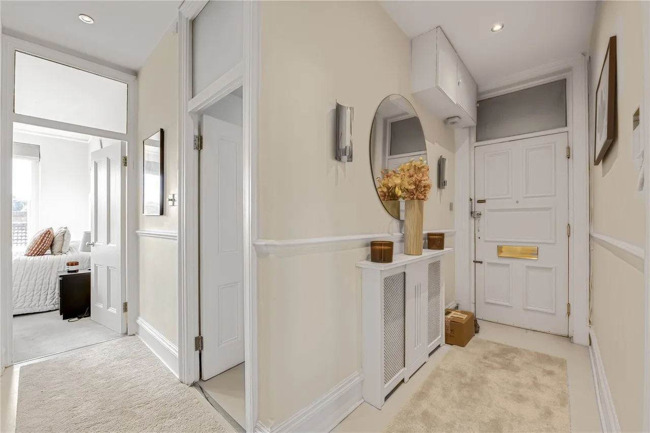 New Kings Road, London, Fulham, SW6, photo 8