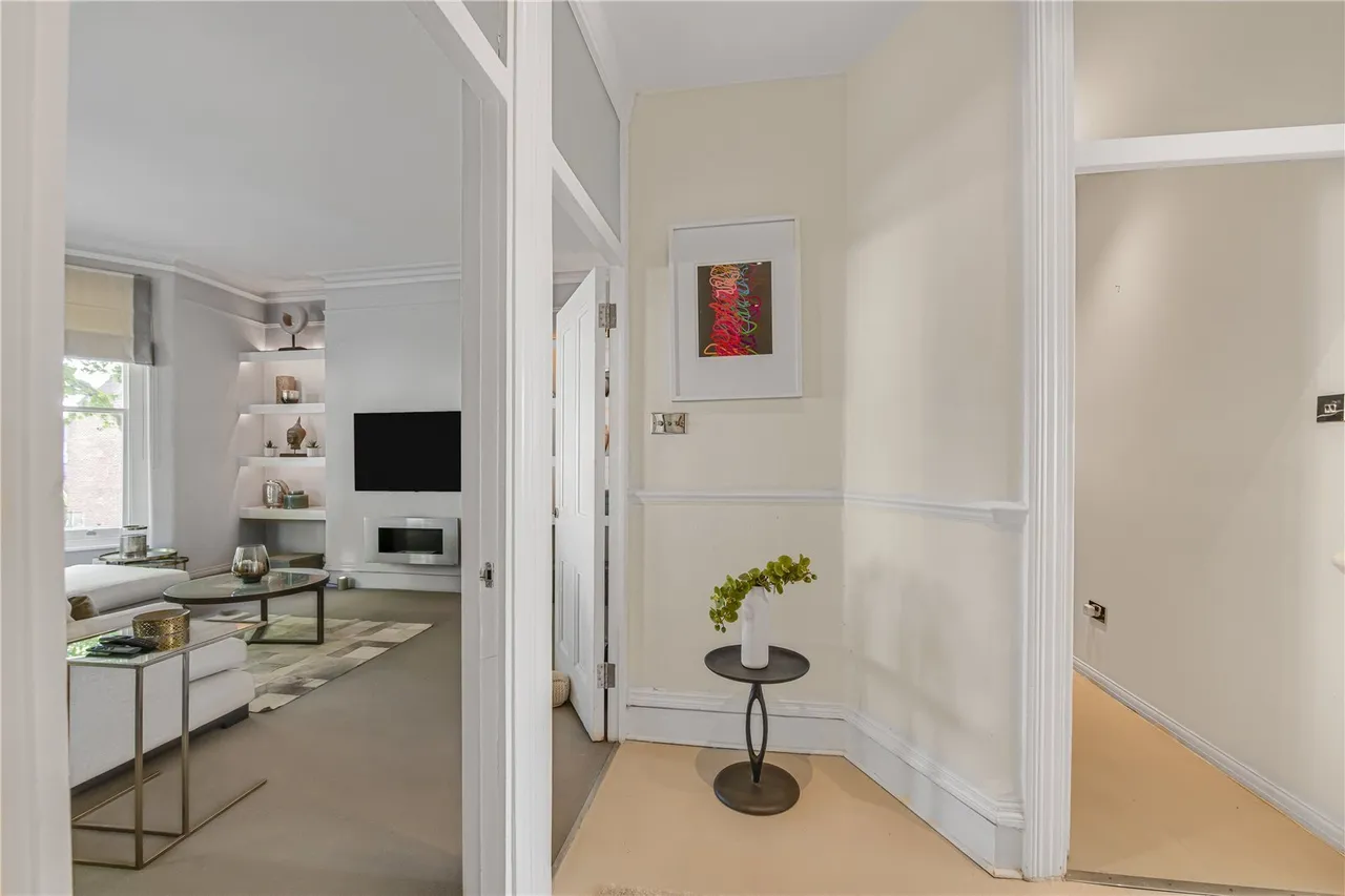 New Kings Road, London, Fulham, SW6, photo 10