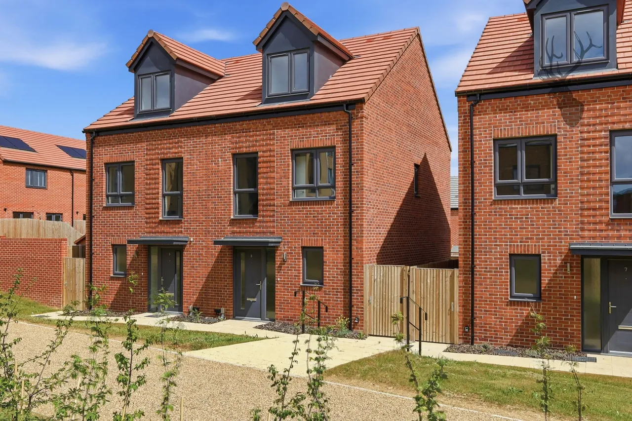 3 bed house to rent, Bishop's Stortford, CM23