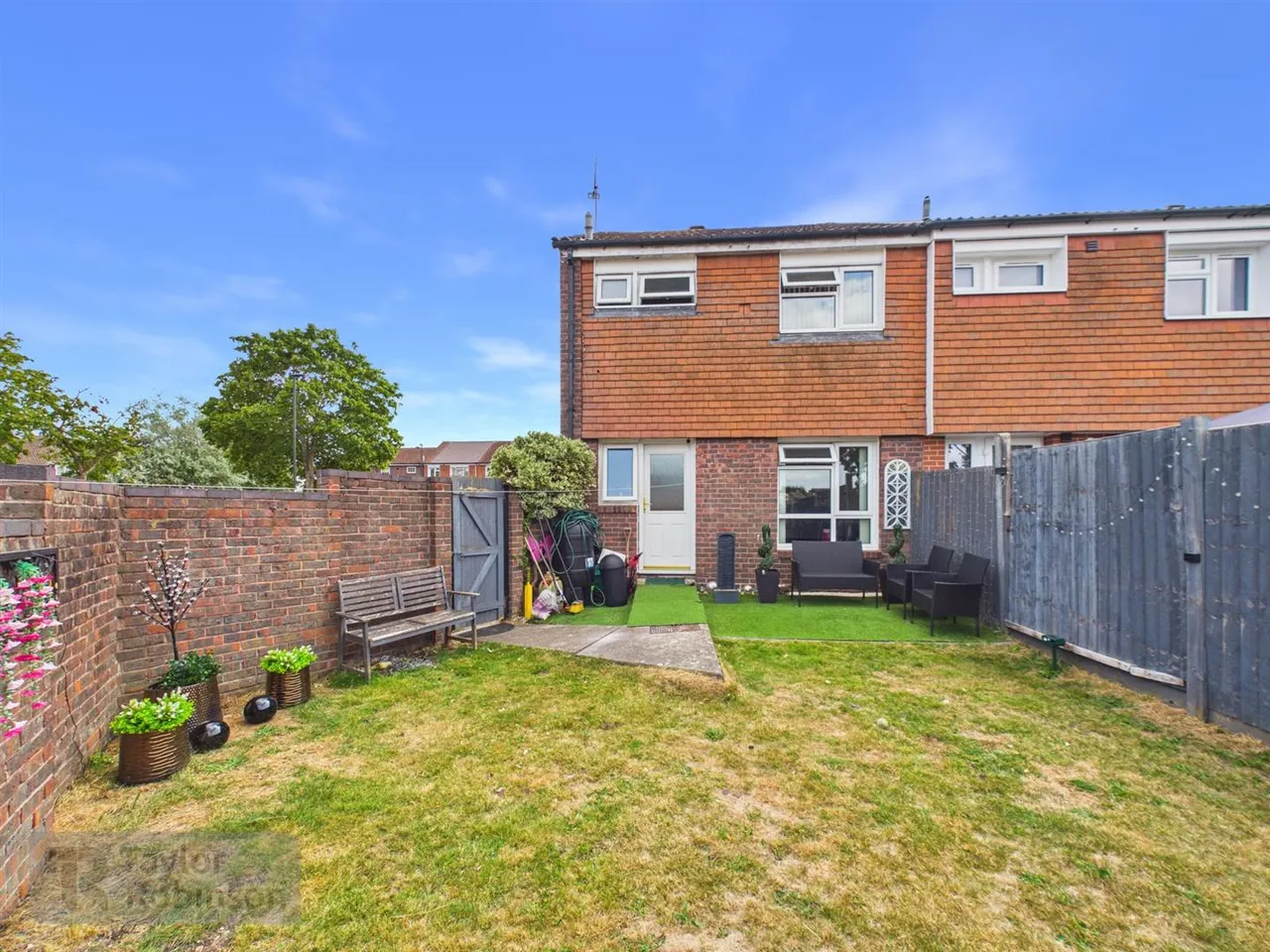 Beaumont Close, Ifield, RH11, photo 13