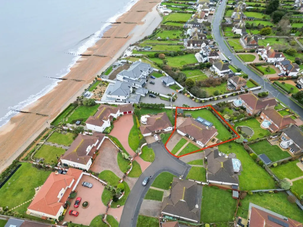 Winceby Close, Bexhill on Sea, photo 6