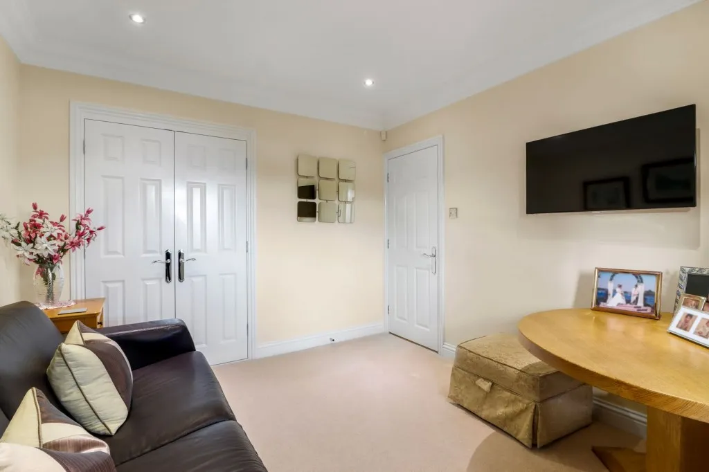 Winceby Close, Bexhill on Sea, photo 20