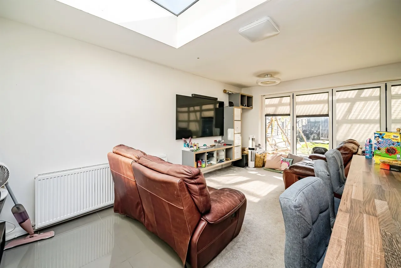 Bowyer Drive, Slough, SL1, photo 13