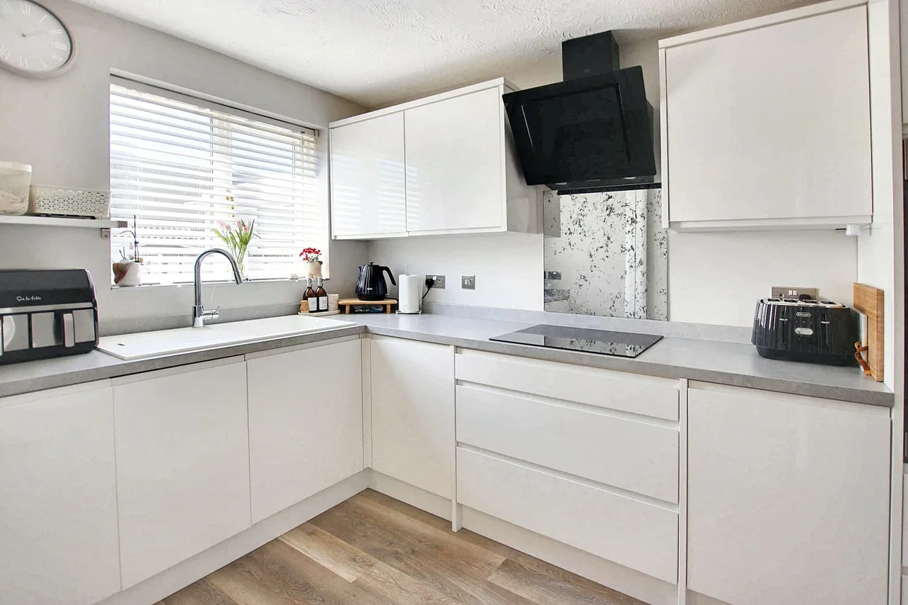 Kingcup Close, Croydon, Croydon, CR0 8XX, photo 4
