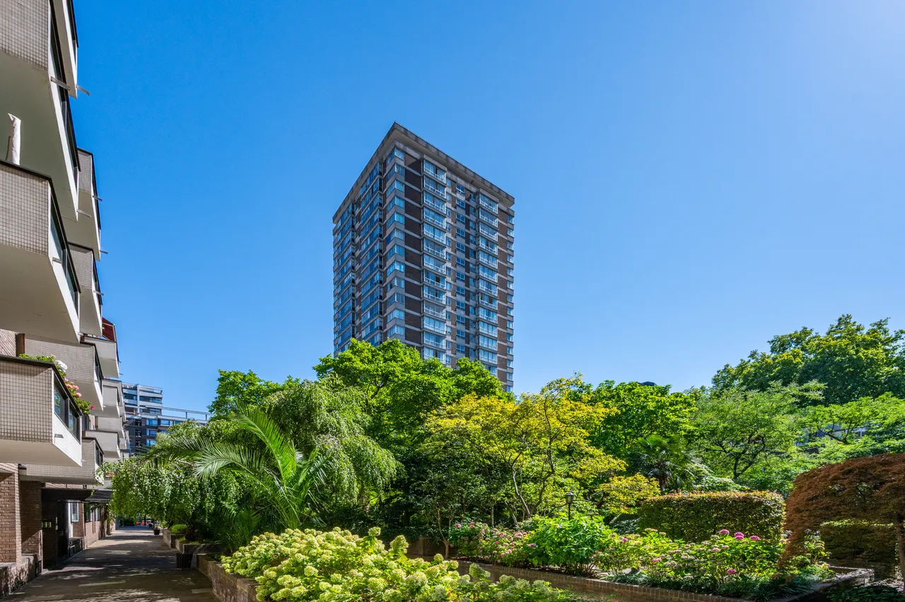 2 bed flat for sale, London, W2