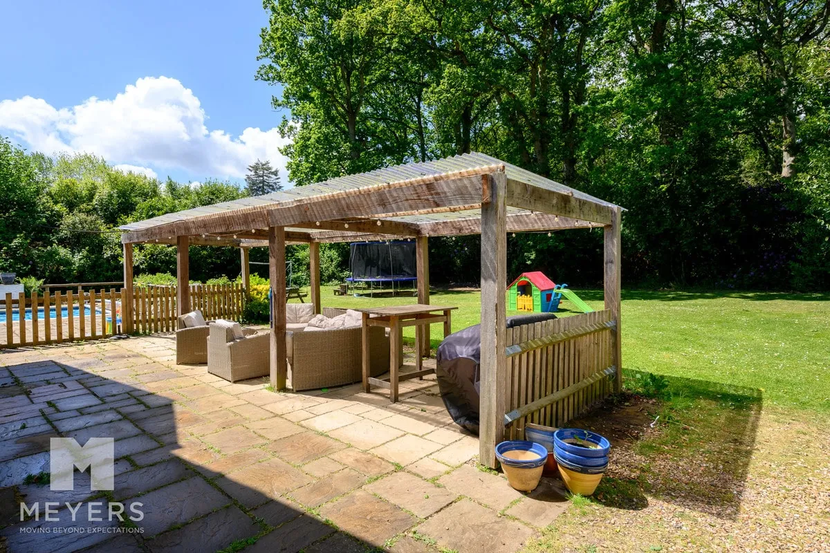 St. Michaels Road, Verwood, BH31, photo 7