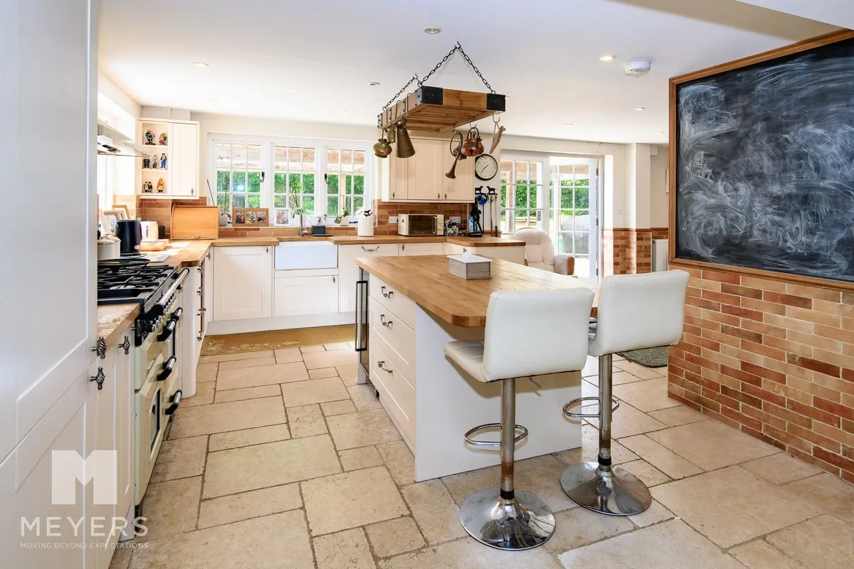 St. Michaels Road, Verwood, BH31, photo 27