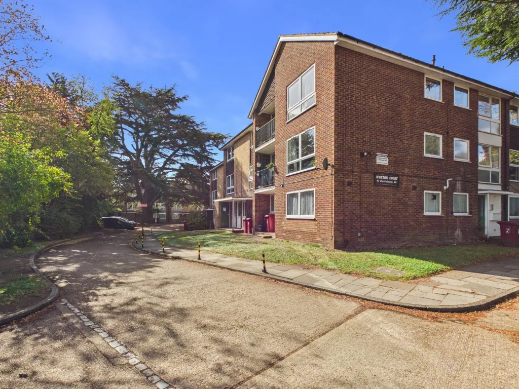 2 bed flat for sale, Christchurch Road, Reading, RG2