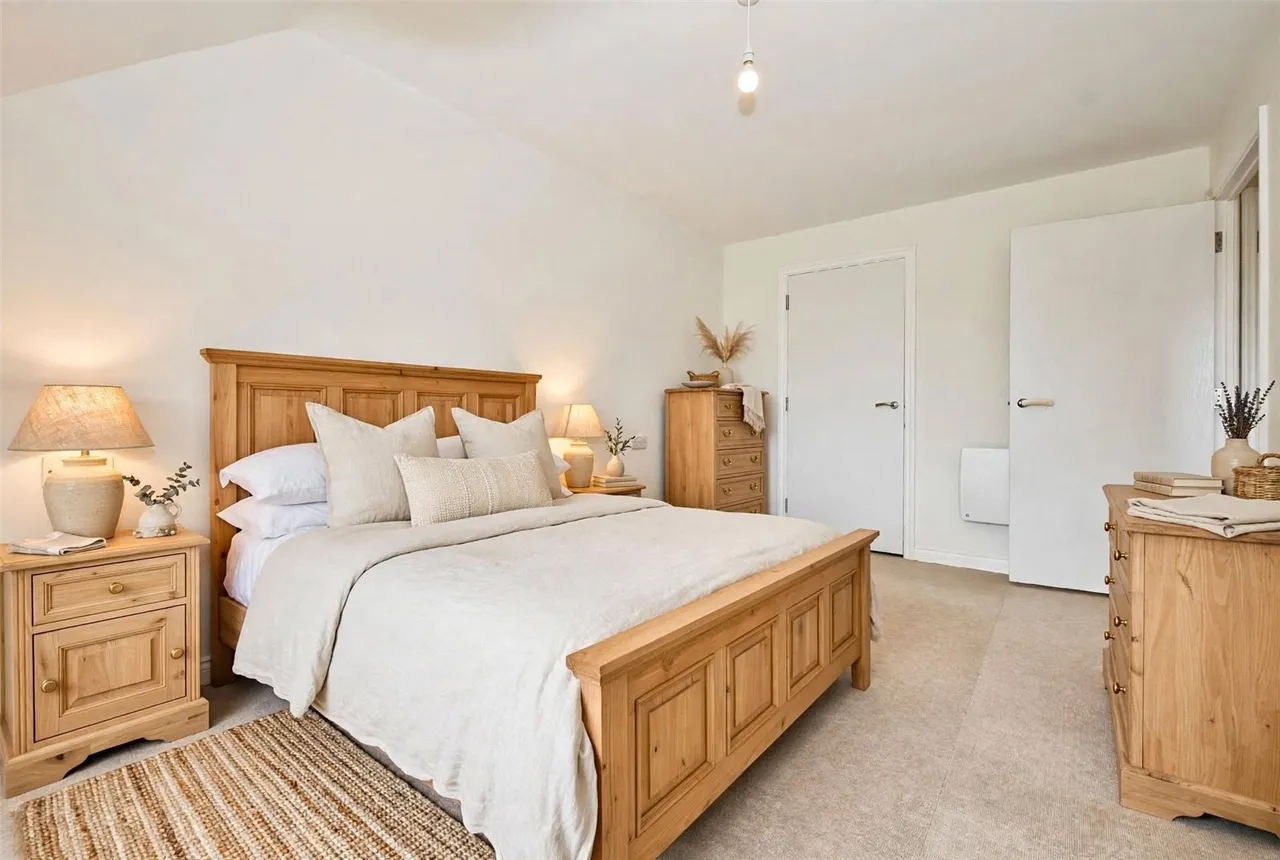 Glastonbury Road, Wells, BA5, photo 3