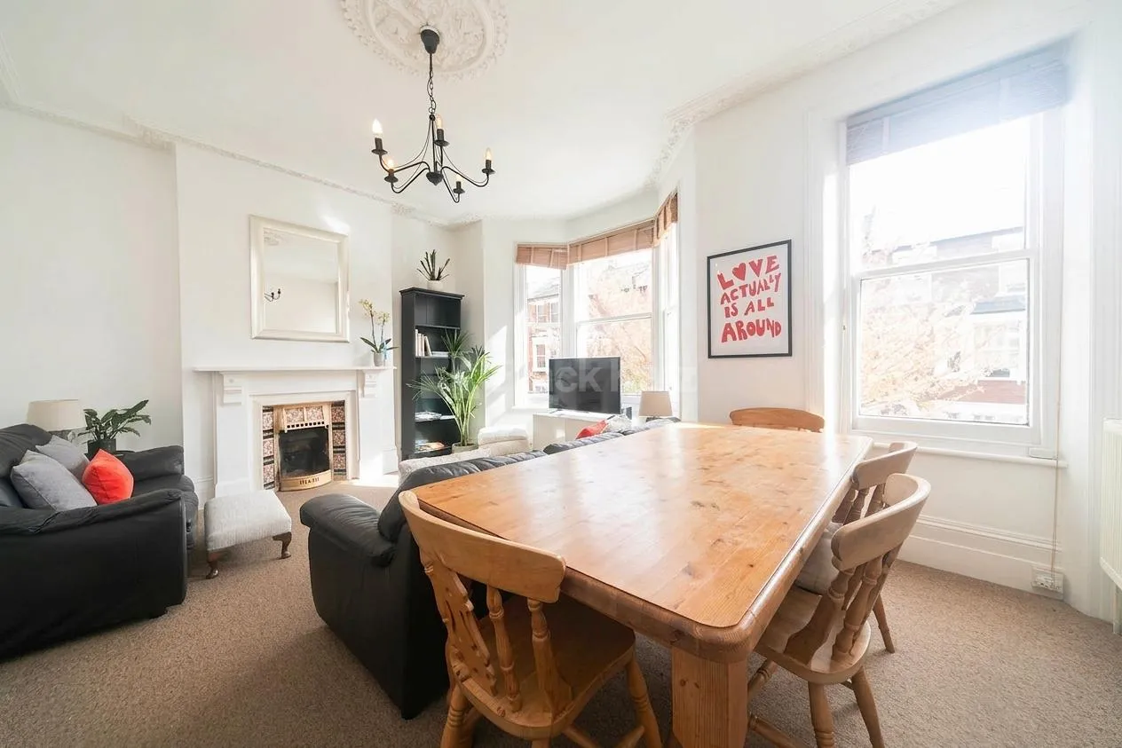 Mackeson Road, London, NW3, photo 8