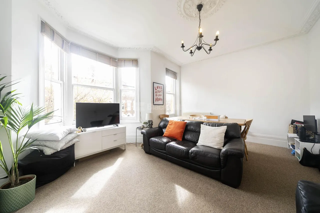 Mackeson Road, London, NW3, photo 9