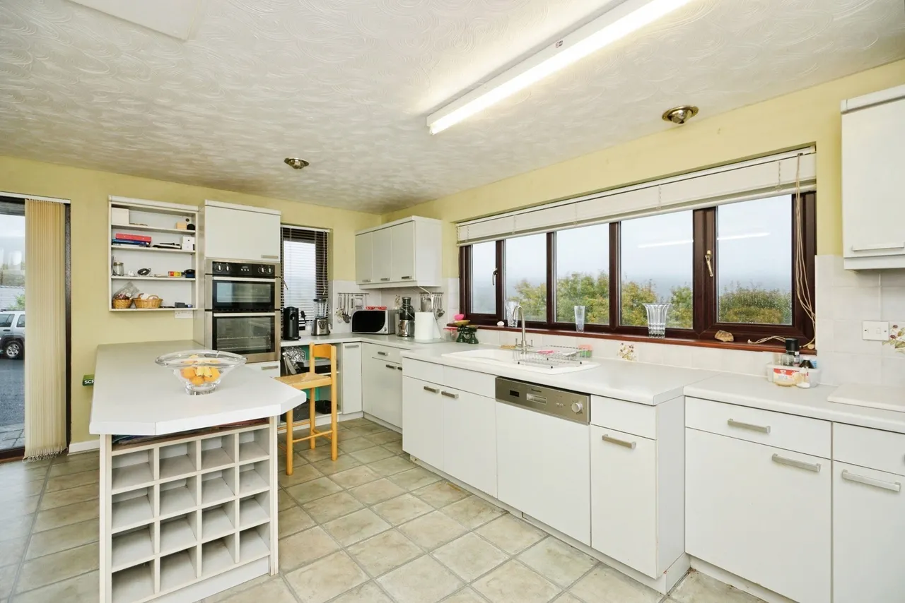 Llanfrothen, Penrhyndeudraeth, LL48, photo 2
