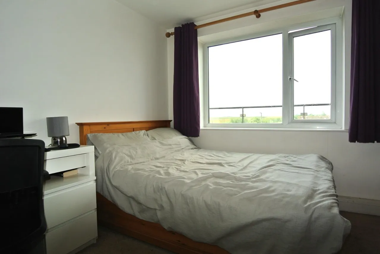West Plaza, Town Lane, Stanwell, Staines-Upon-Thames, London, TW19 7FG, photo 8