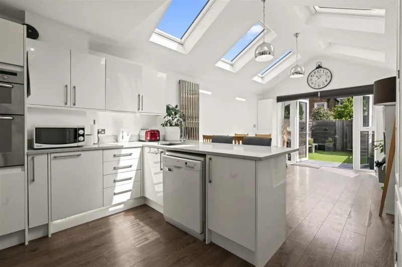 Castle Road, Isleworth, photo 15