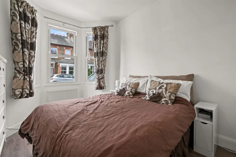 Castle Road, Isleworth, photo 6