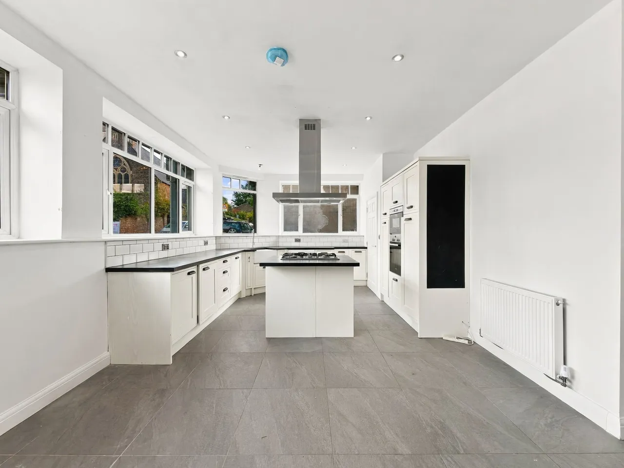 Merthyr Road, Tongwynlais, photo 5