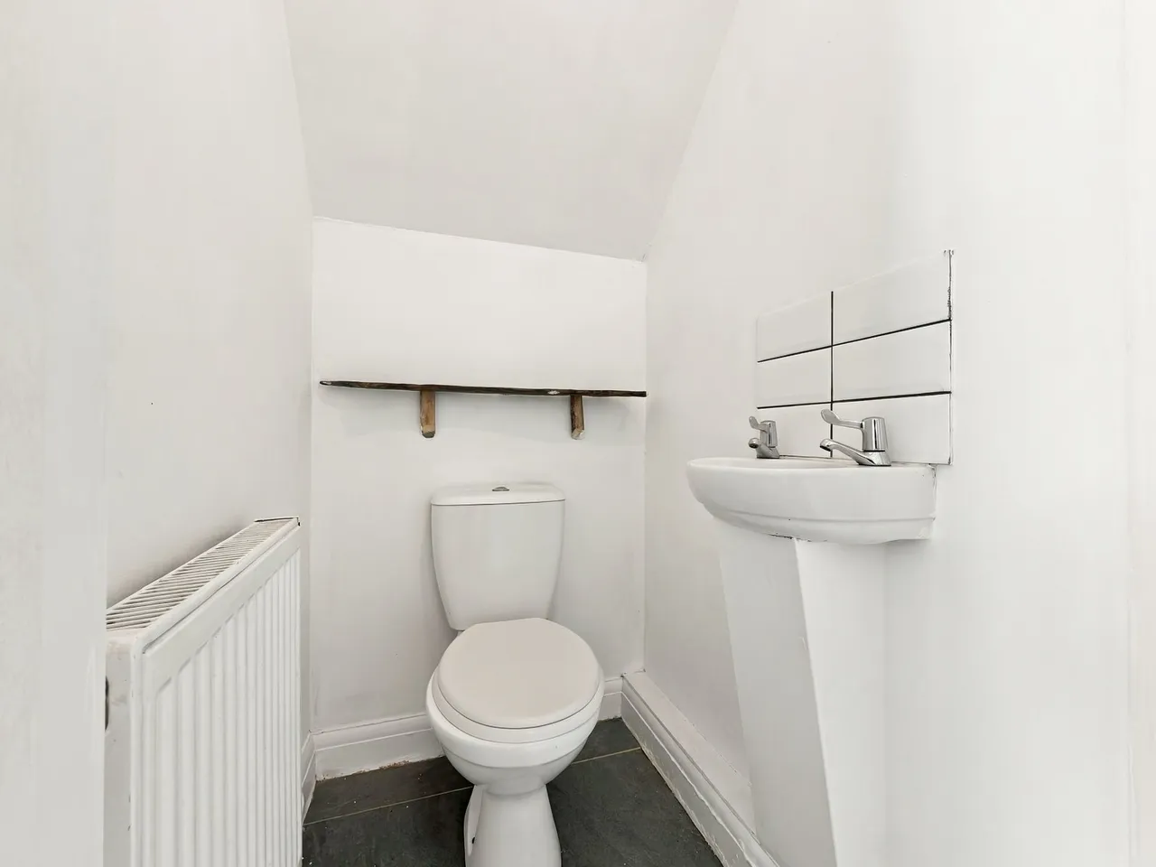 Merthyr Road, Tongwynlais, photo 8