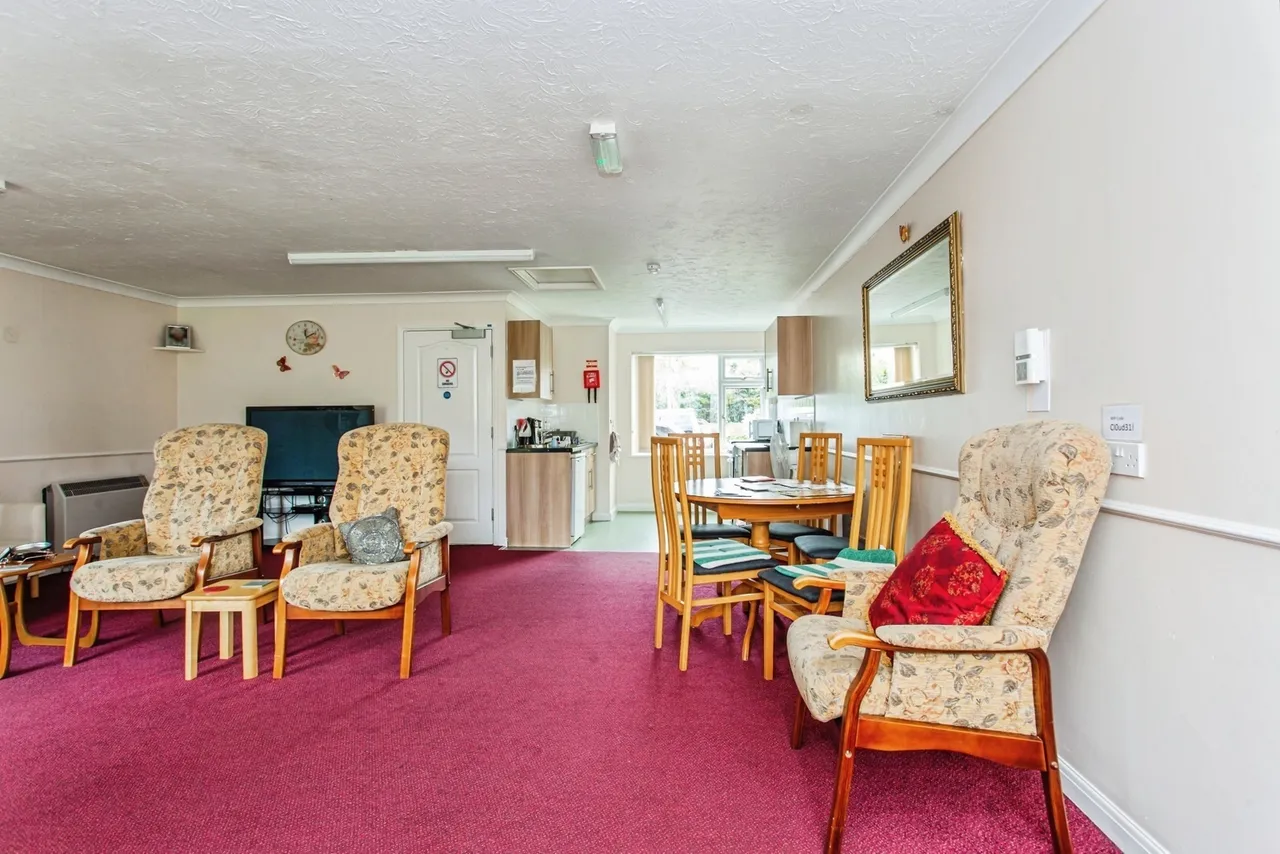 Riviera Drive, SOUTHEND-ON-SEA, Essex, SS1, photo 11