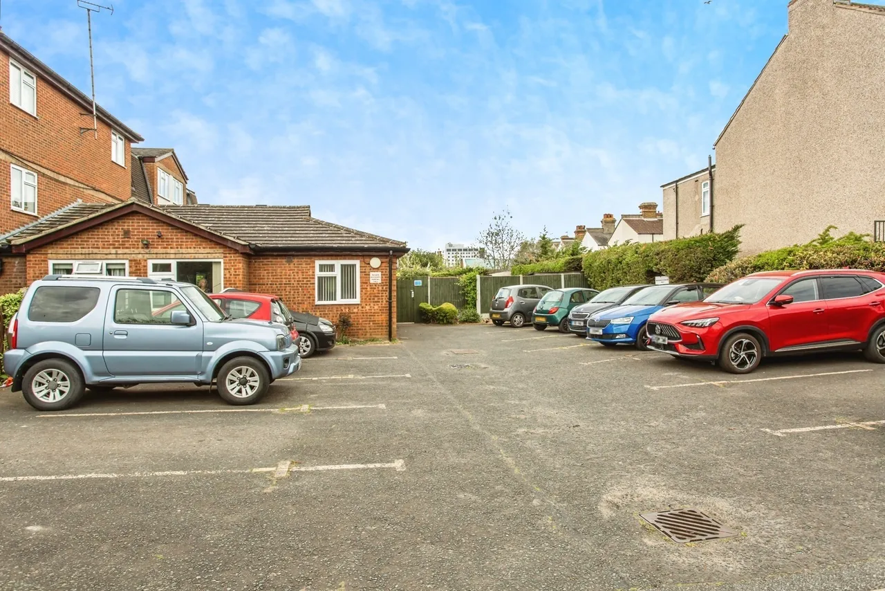 Riviera Drive, SOUTHEND-ON-SEA, Essex, SS1, photo 12