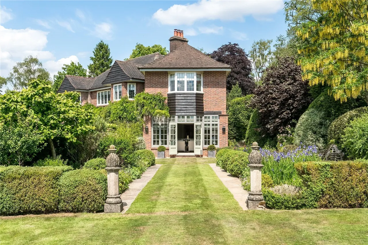 Whitebarn Road, Alderley Edge, SK9, photo 32