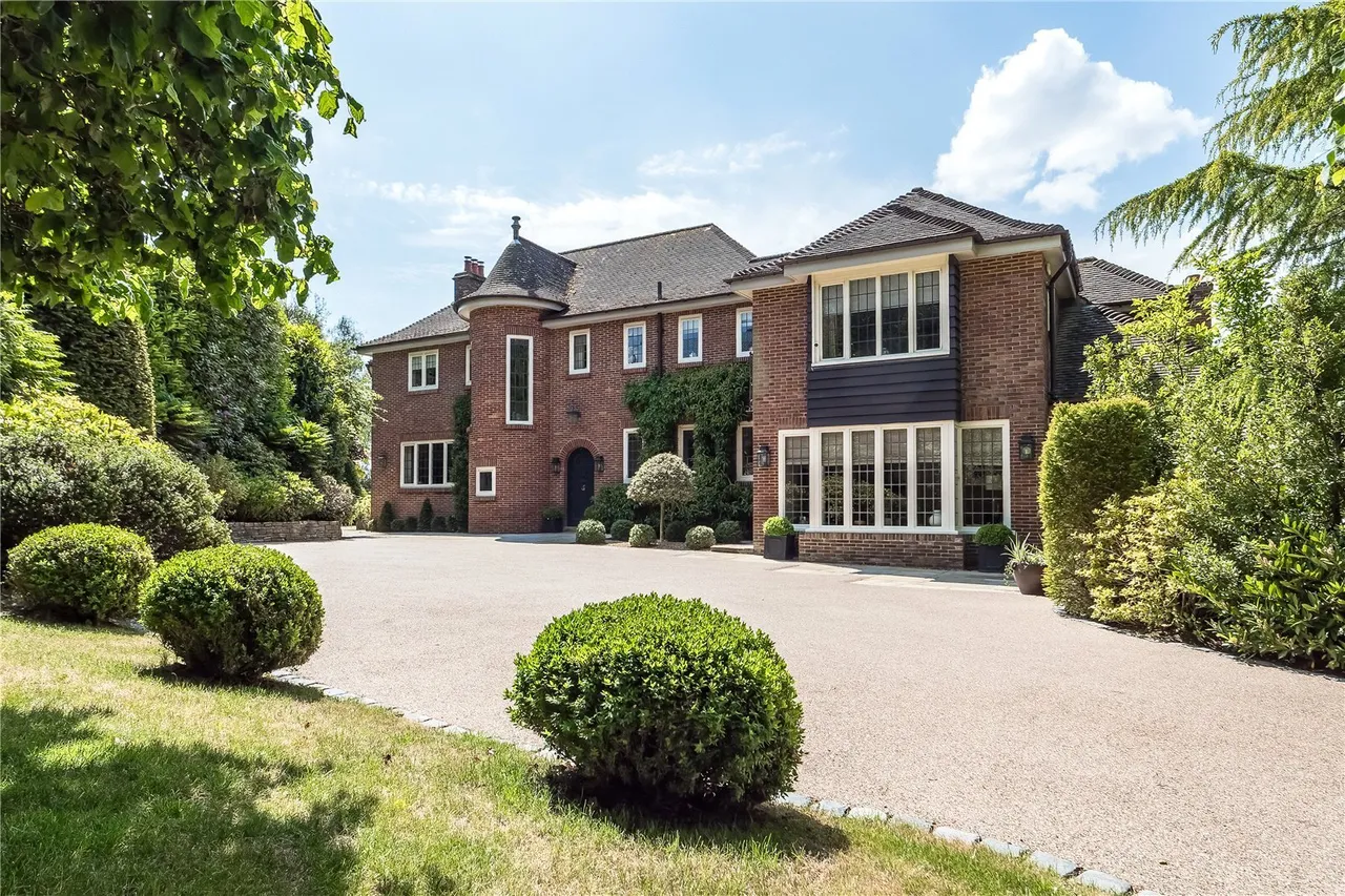 Whitebarn Road, Alderley Edge, SK9, photo 34