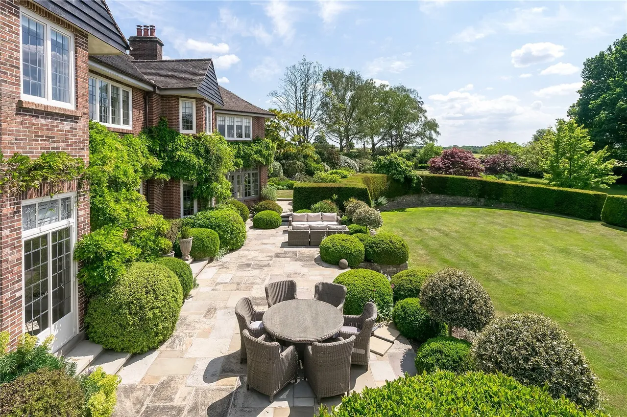 Whitebarn Road, Alderley Edge, SK9, photo 33