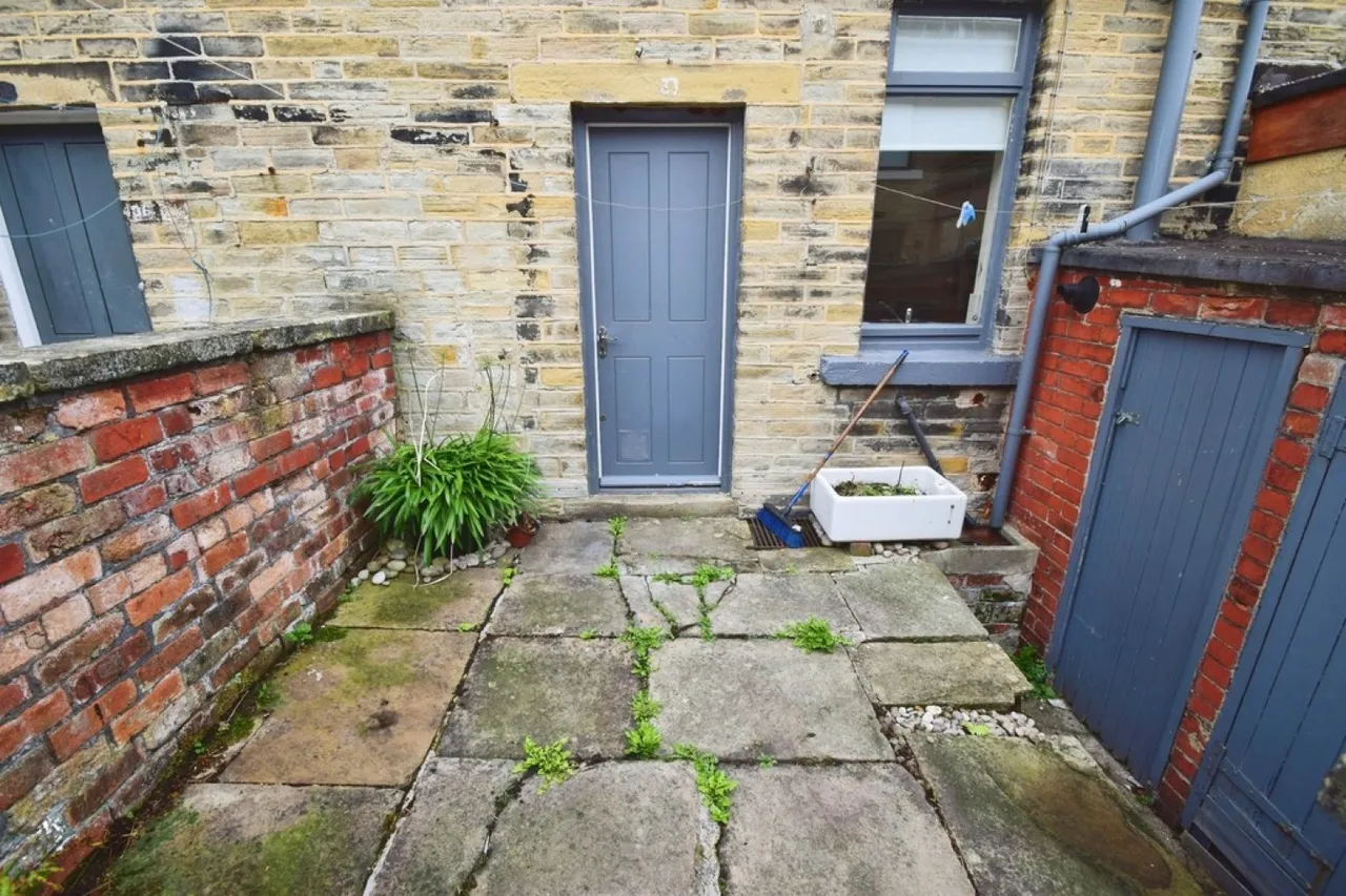 Saltaire, Bradford, West Yorkshire, photo 11