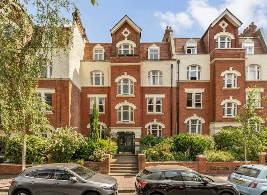 2 bed flat for sale — Honeybourne Road, West Hampstead, NW6