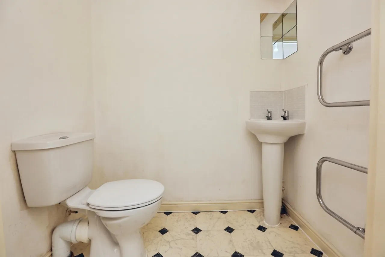 Drum Road, Eastleigh, SO50, photo 7