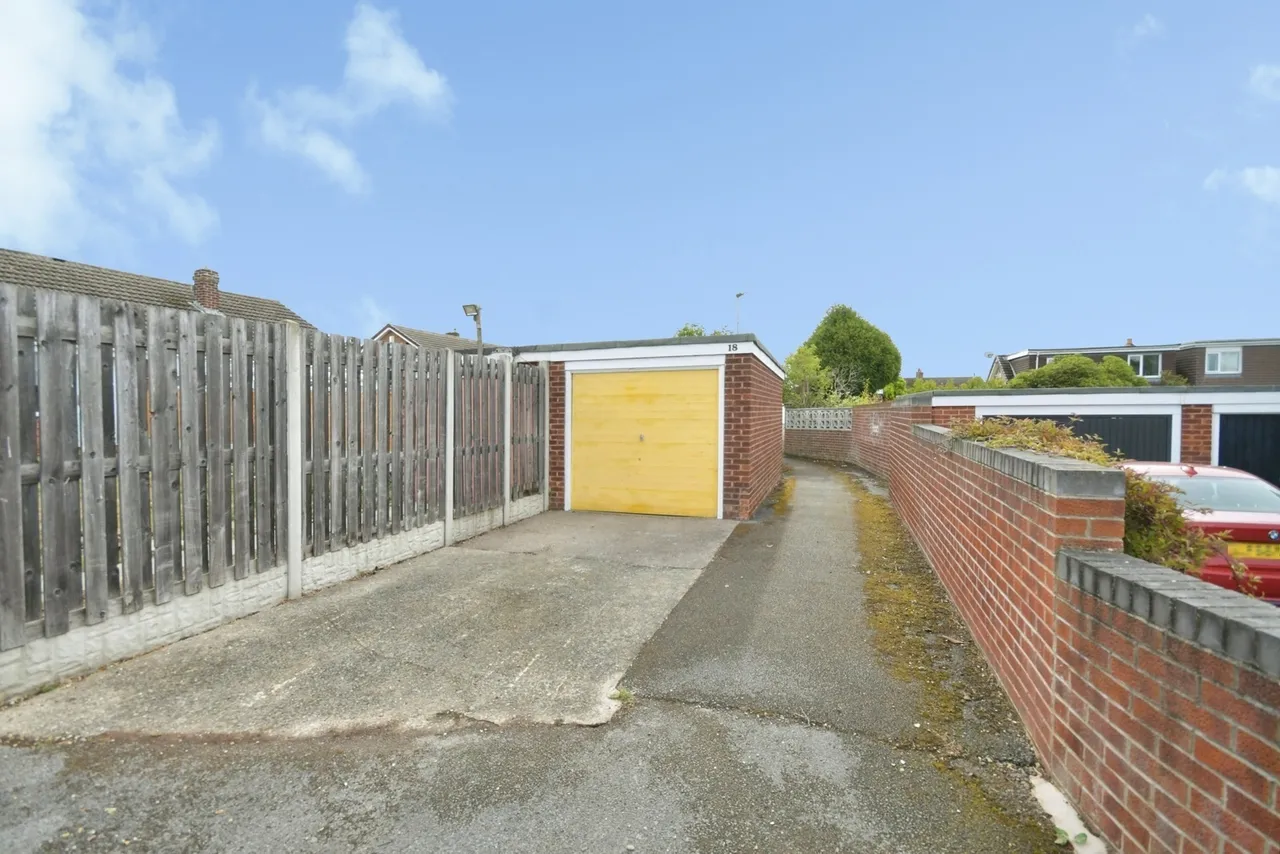 Marina Rise, Darfield, Barnsley, S73, photo 14