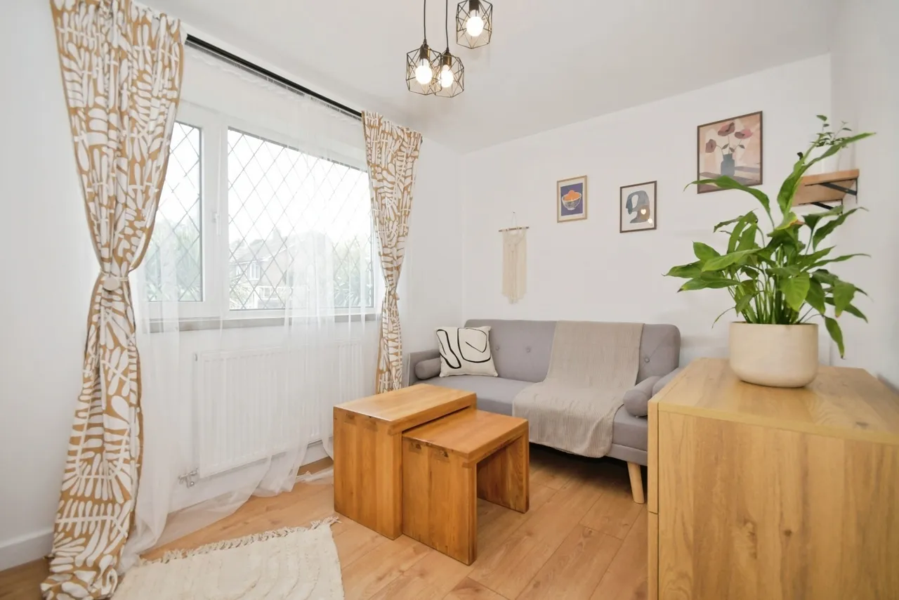 Marina Rise, Darfield, Barnsley, S73, photo 10