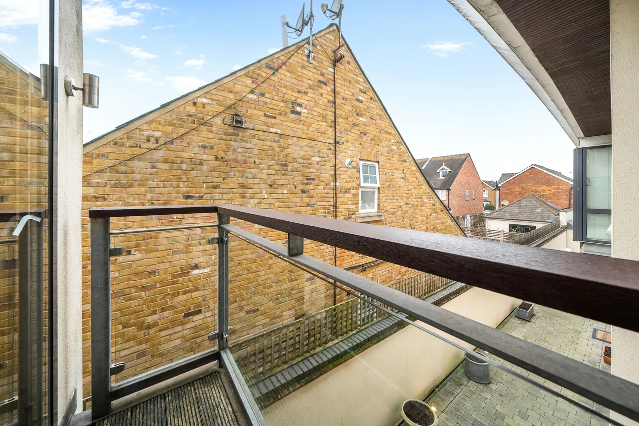 Elmgrove Mews, Weybridge, KT13, photo 8
