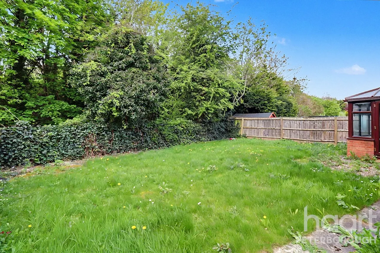 Dry Leys, Orton Longueville, PE2, photo 19