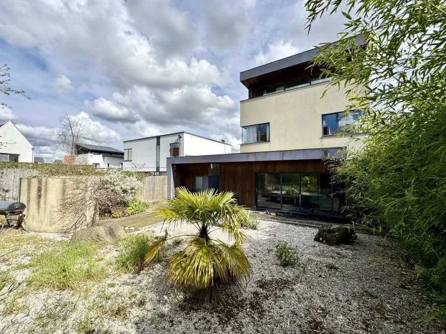 House Under Offer with 4 bedrooms in Newhall, Harlow, CM17, photo 37