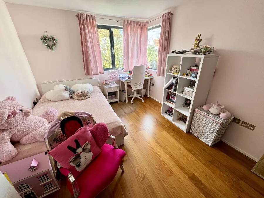 House Under Offer with 4 bedrooms in Newhall, Harlow, CM17, photo 21