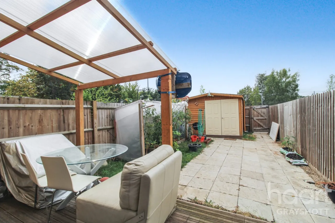 Lamerton Close, Bordon, GU35, photo 4