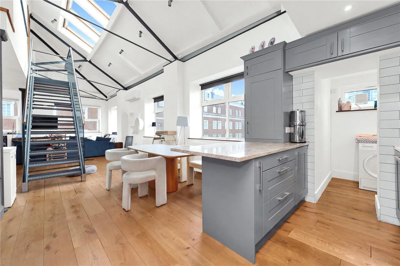 Goswell Road, Clerkenwell, EC1V, photo 8