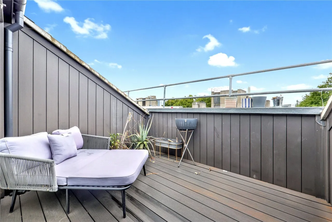 Goswell Road, Clerkenwell, EC1V, photo 4