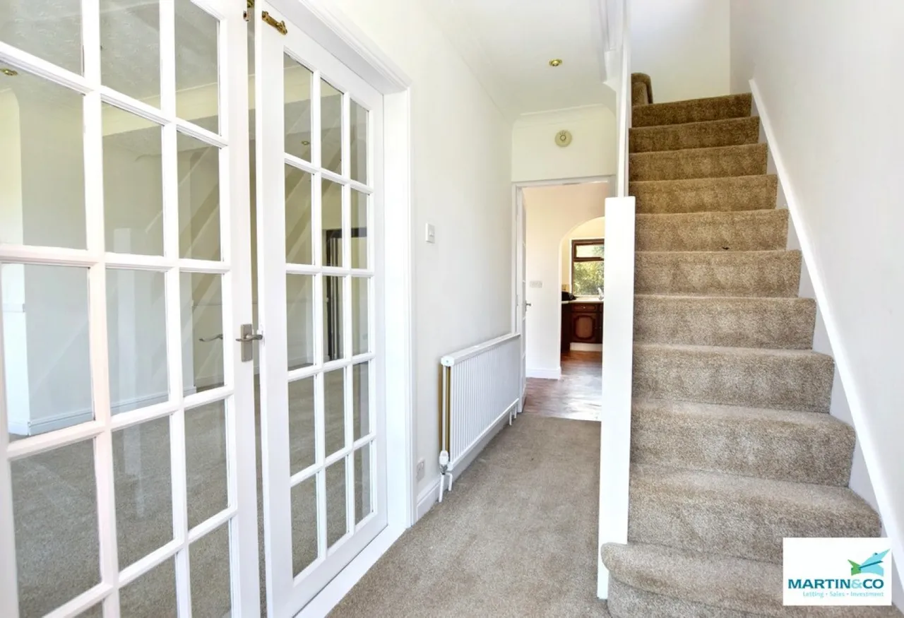 Burleigh Road, Hinckley, photo 2