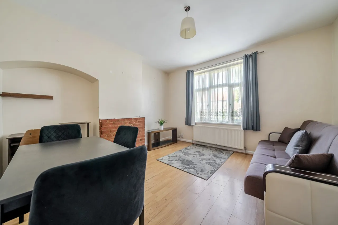 Downham Way, BR1, photo 3