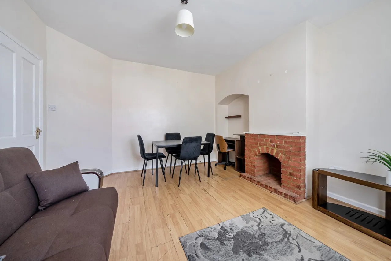 Downham Way, BR1, photo 7