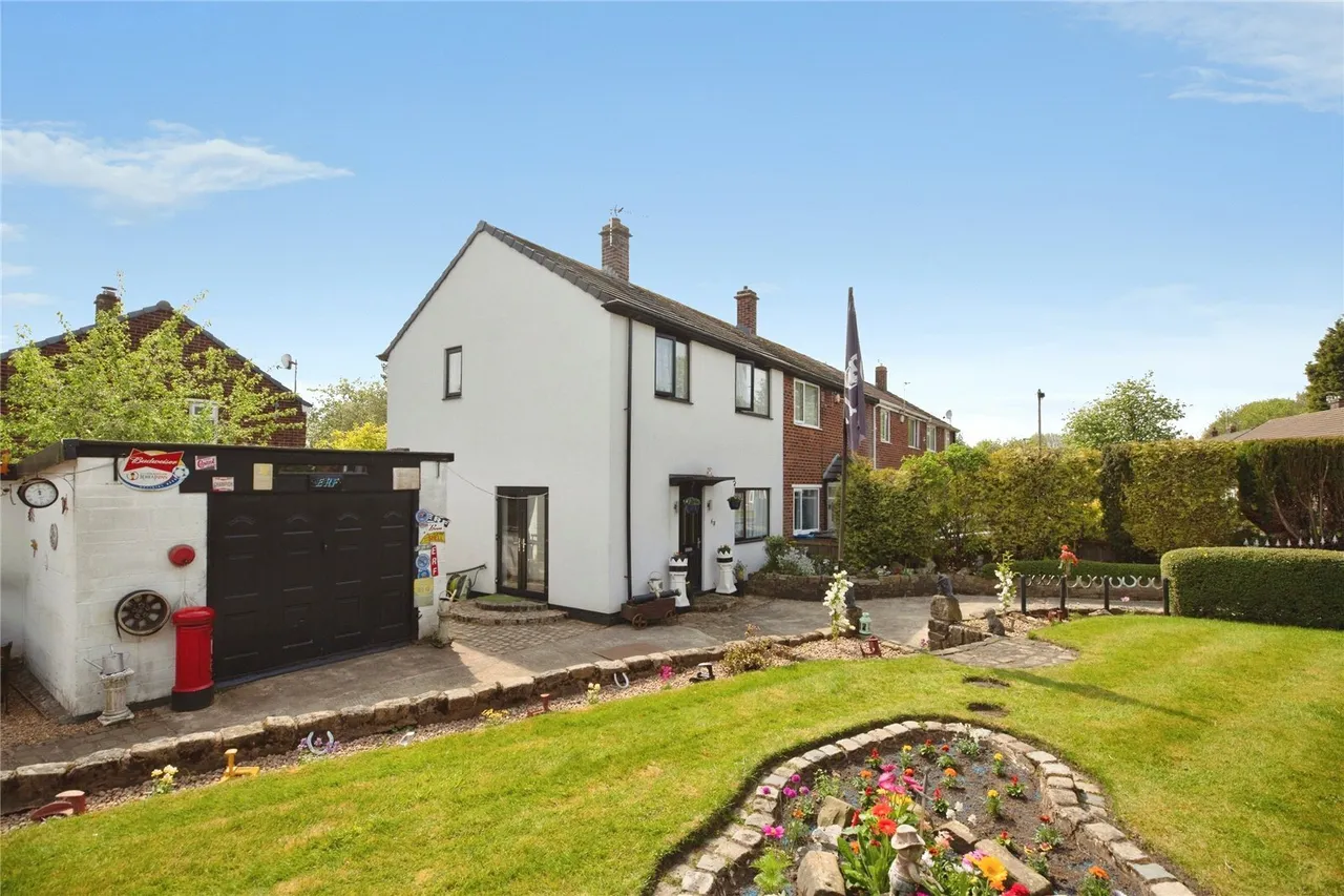 Malton Avenue, Whitefield, M45, photo 2
