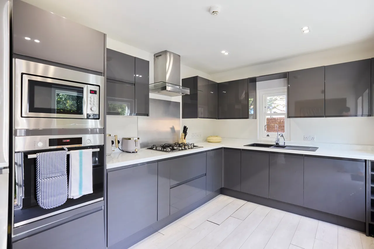 Lydford Road, NW2, photo 4
