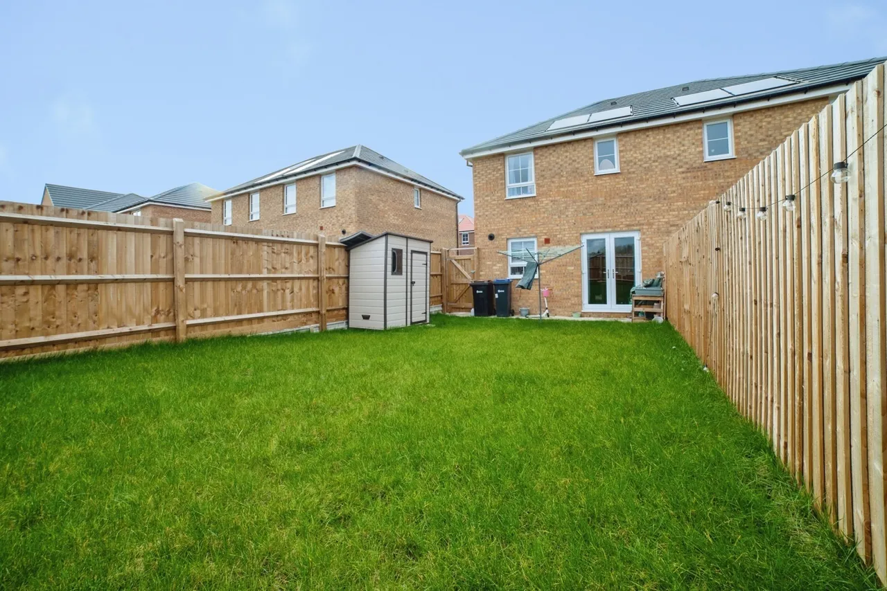 River Otter Holt, Sutton-in-Ashfield, Nottinghamshire, NG17, photo 12