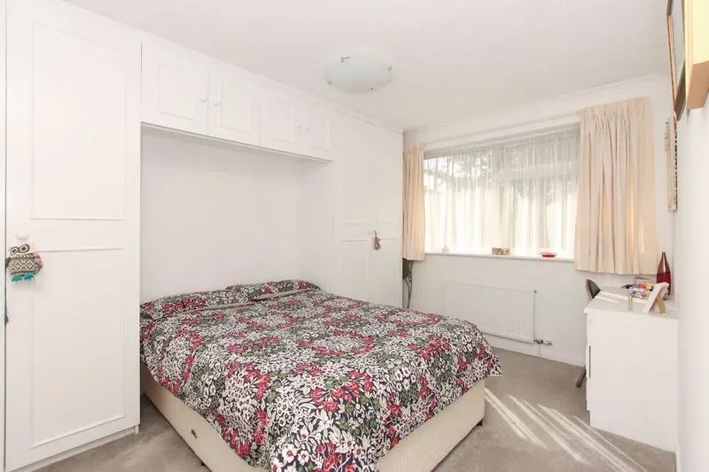 Burns Drive, Hemel Hempstead, Hertfordshire, HP2 7NR, photo 7