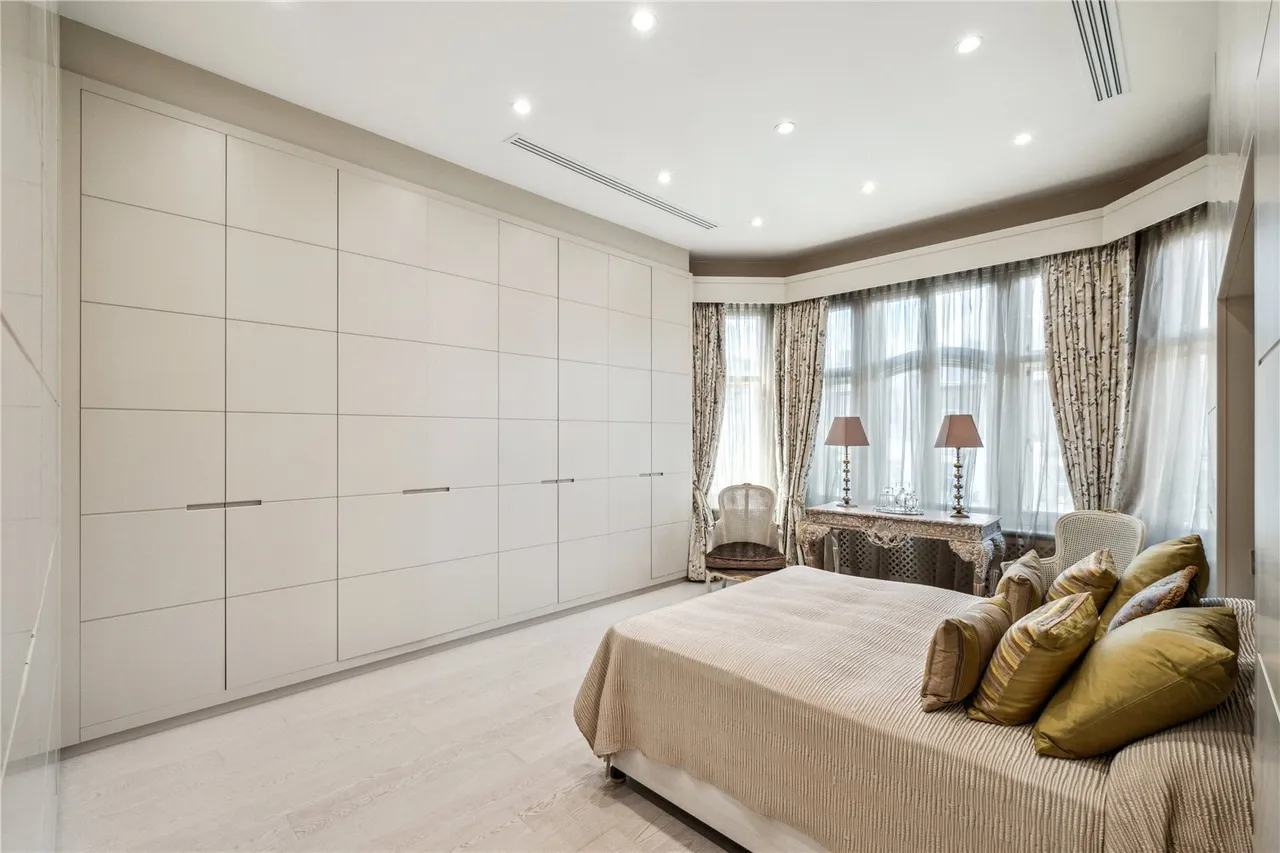 Trinity Road, London, SW17, photo 11