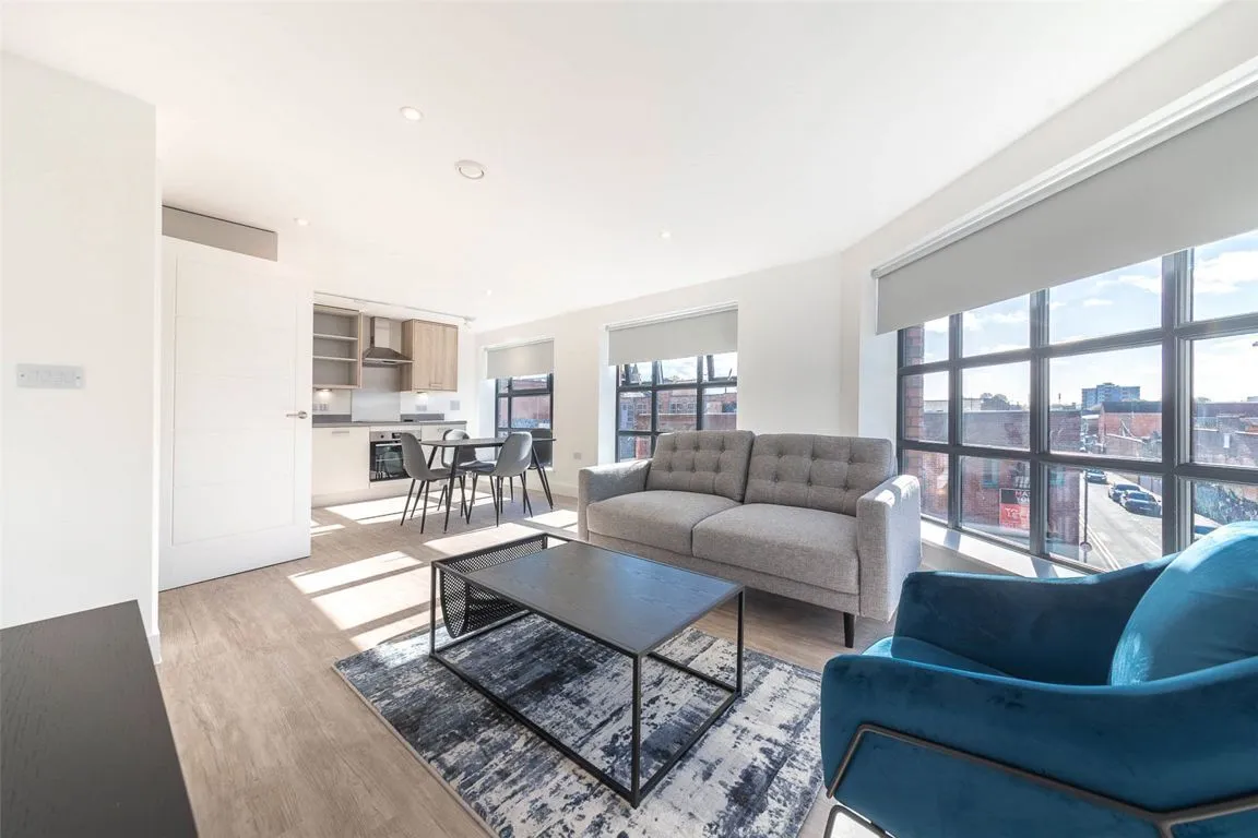 2 bed flat to rent — Lombard Street, Birmingham