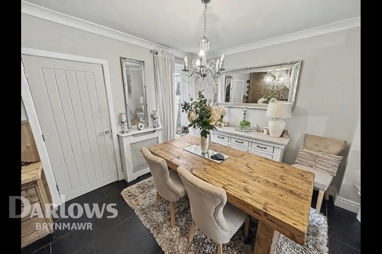 King Street, Brynmawr, photo 6