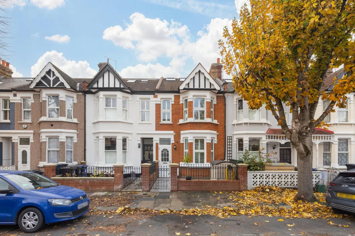 5 bed house for sale, Adelaide Road, London, W13