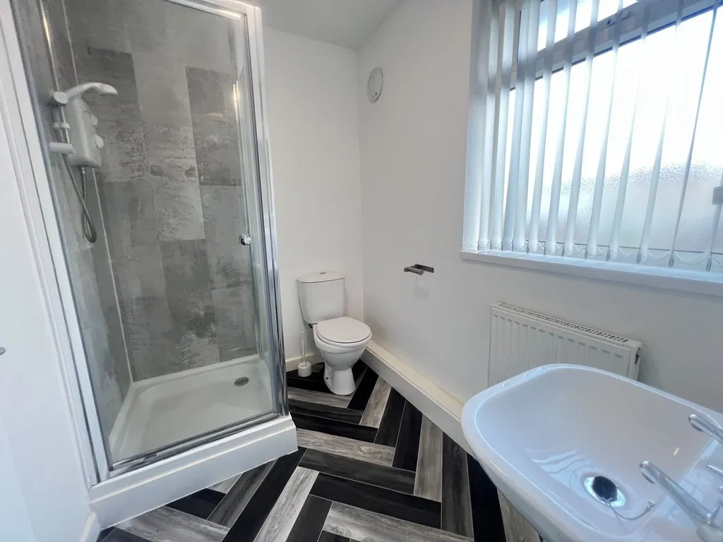 Founder Close, Canley, photo 8